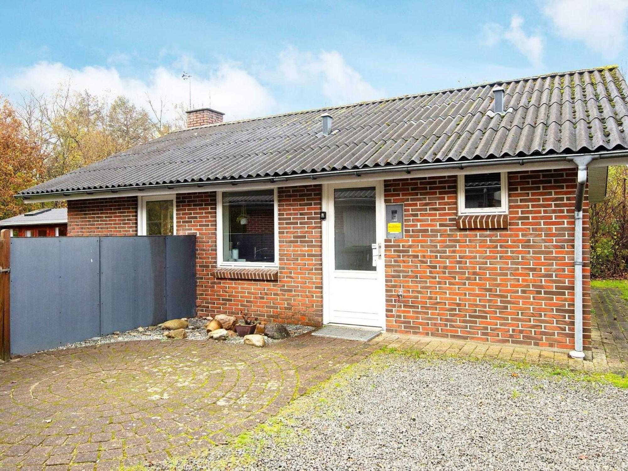6 Person Holiday Home In Hemmet Buitenkant foto